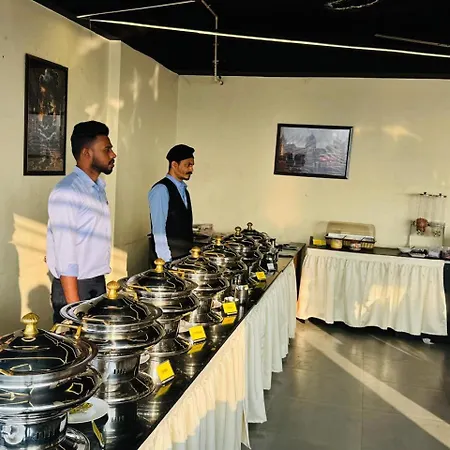 Hotel Bkc Prime Near Trade Centre Us Embassy, Mumbai-2